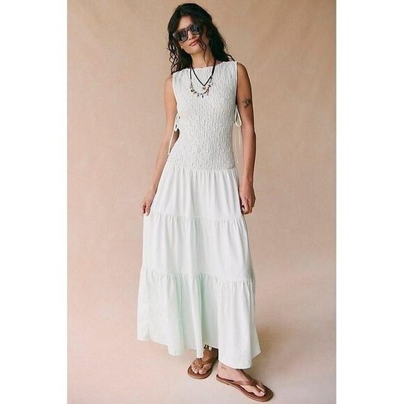 Free People free-est Natural Sterling Maxi Dress Smocked Tiered Mint XS 282879 - Picture 1 of 8